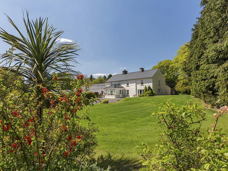 Villa Curradoon House à Ballynamult Extérieur photo